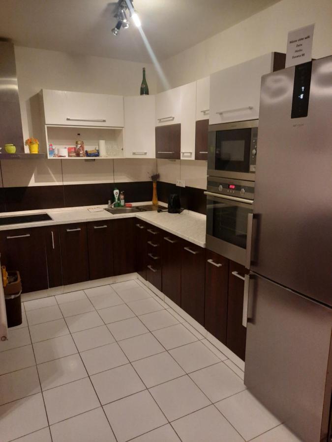 Apartman Zuzu Trenčín Extérieur photo